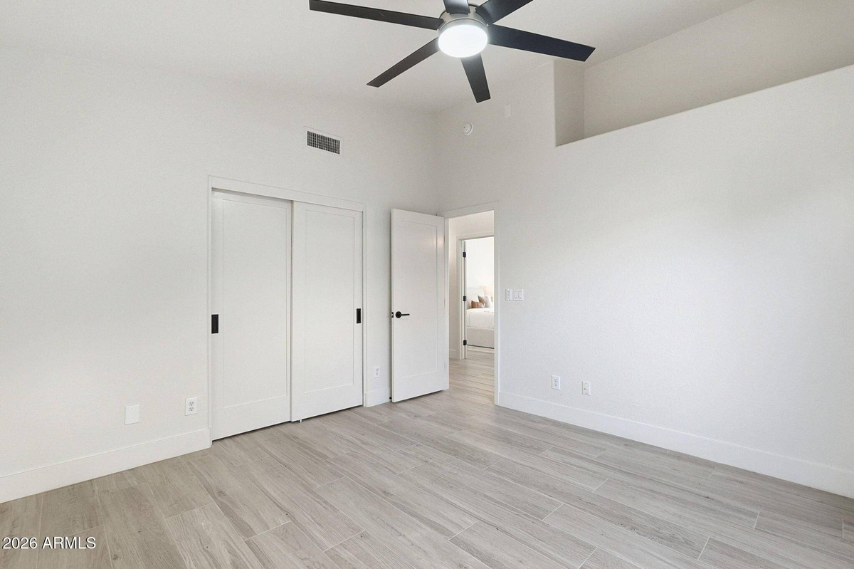 Featured Listing Image 32
