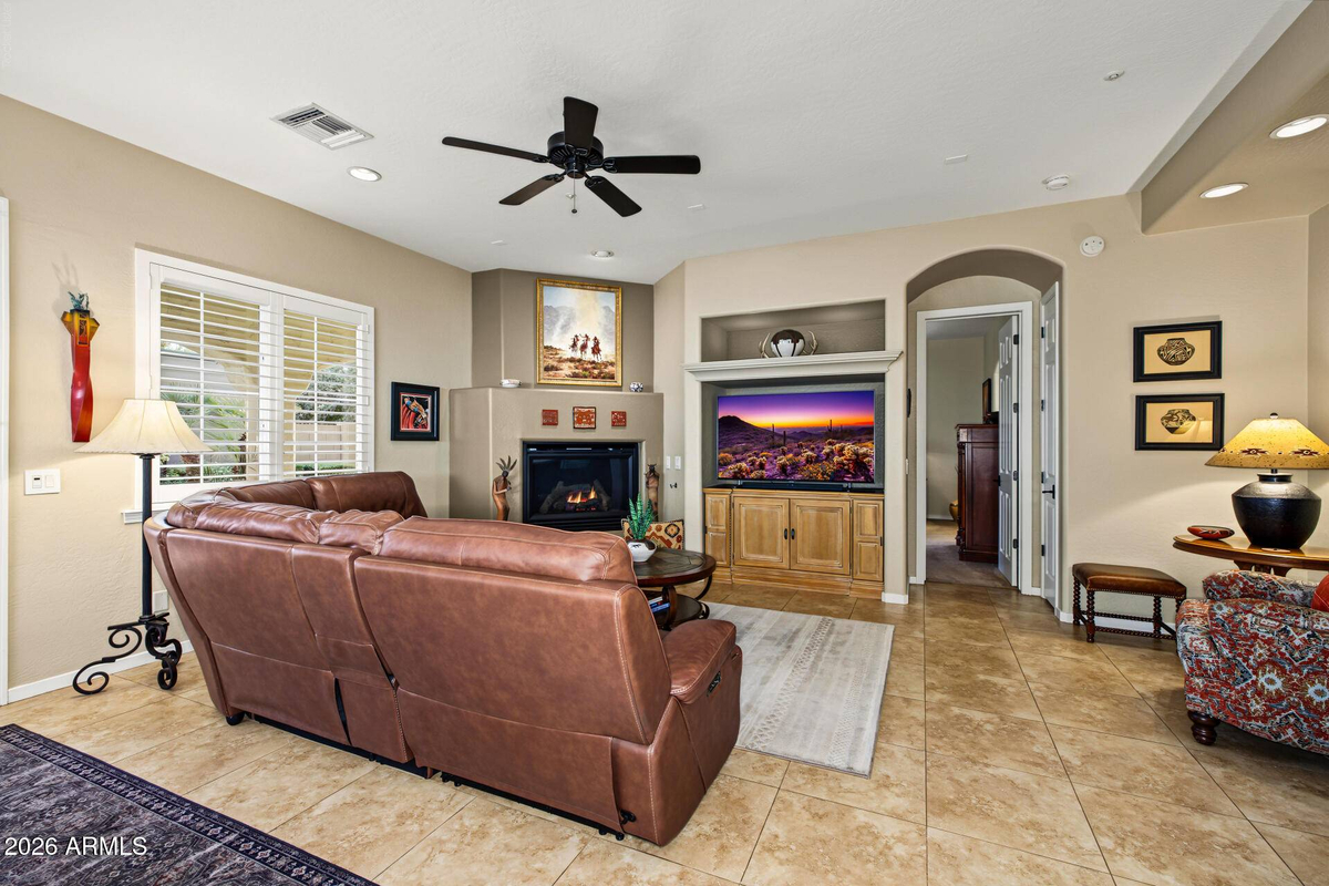 Featured Listing Image 19