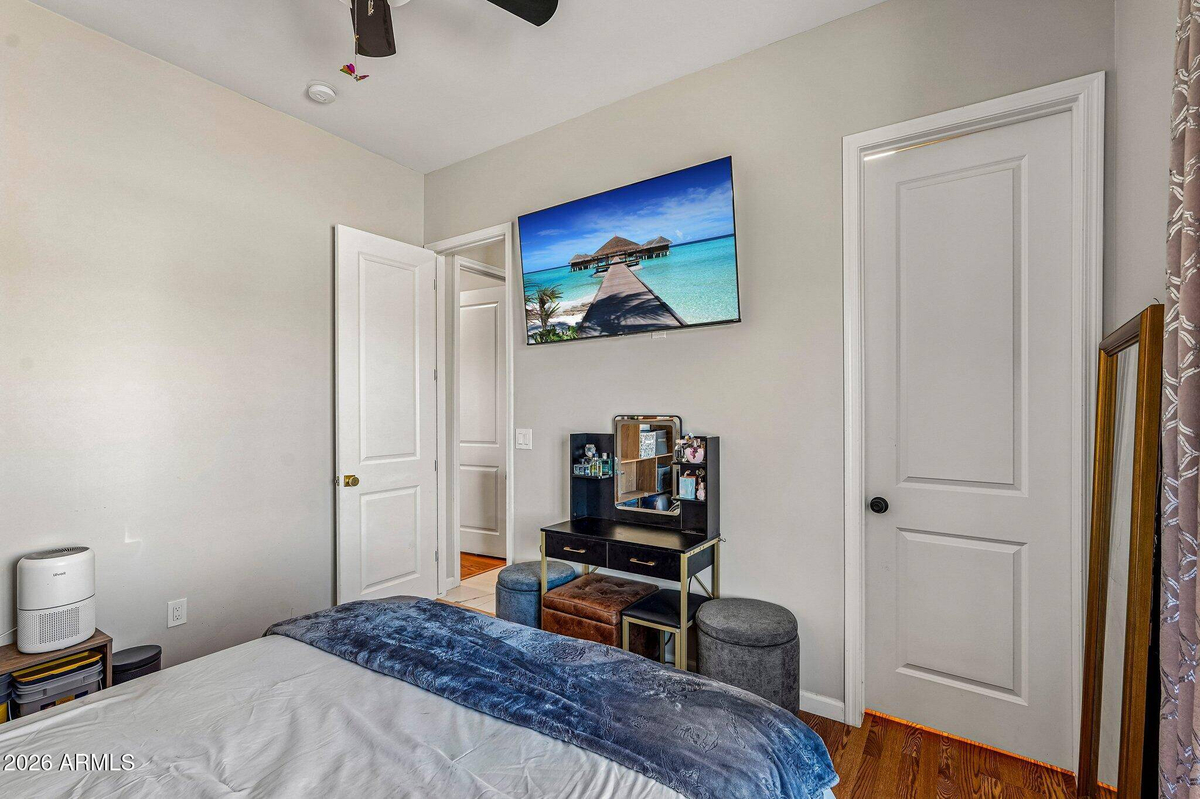 Featured Listing Image 18