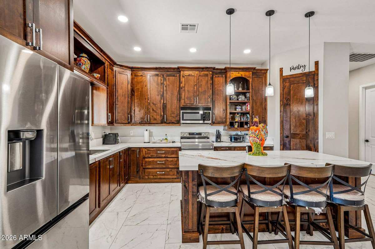 Featured Listing Image 8