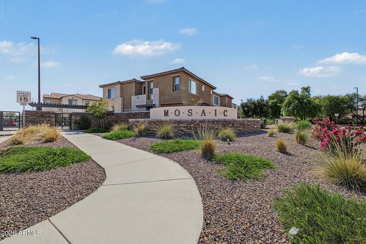 Featured Listing Image 24