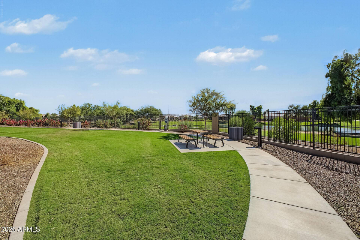 Featured Listing Image 31