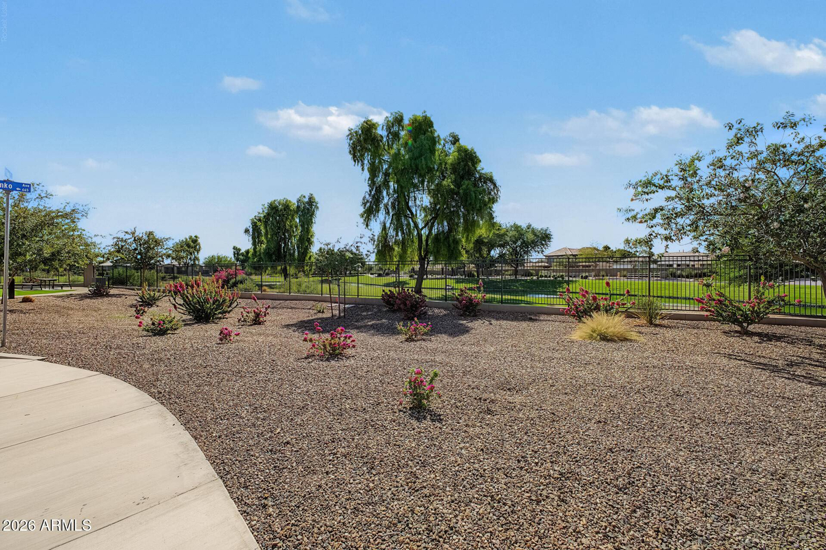 Featured Listing Image 30