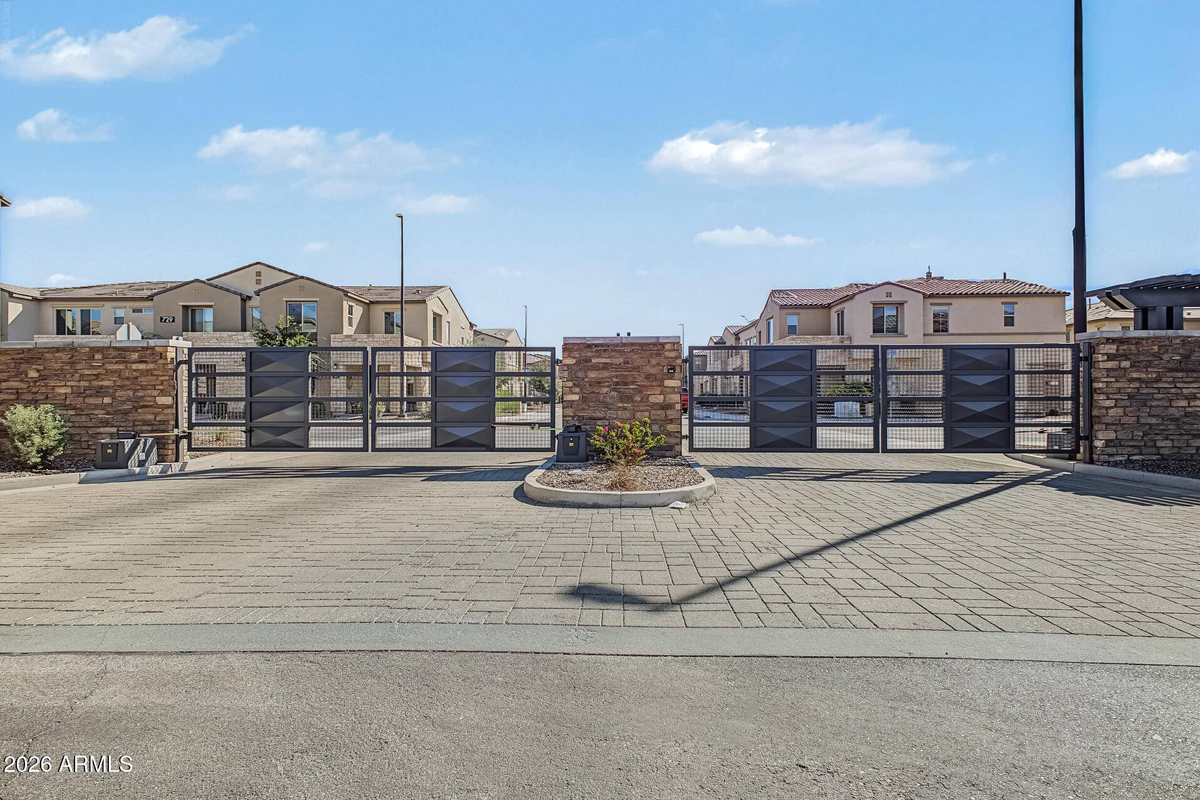 Featured Listing Image 23