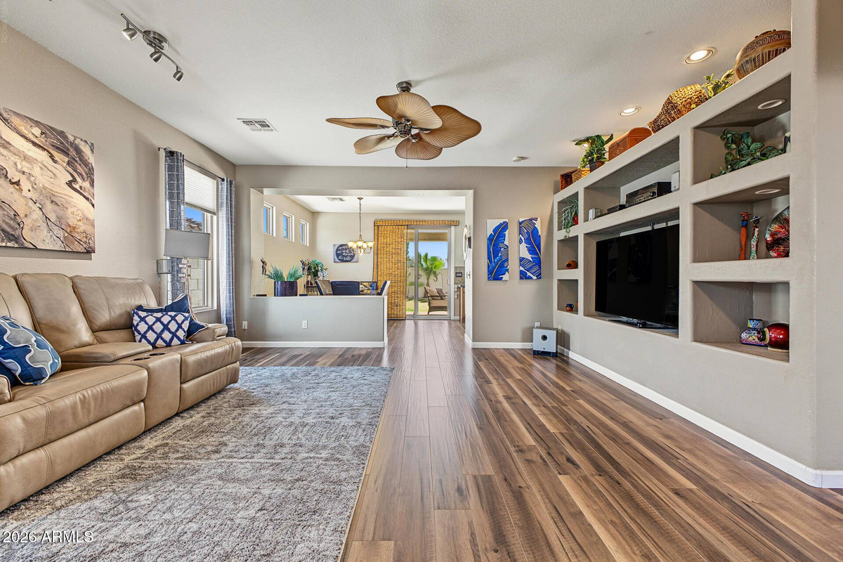 Featured Listing Image 5