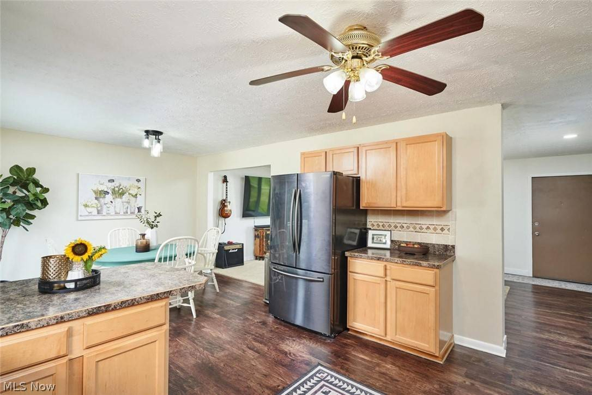 Featured Listing Image 8