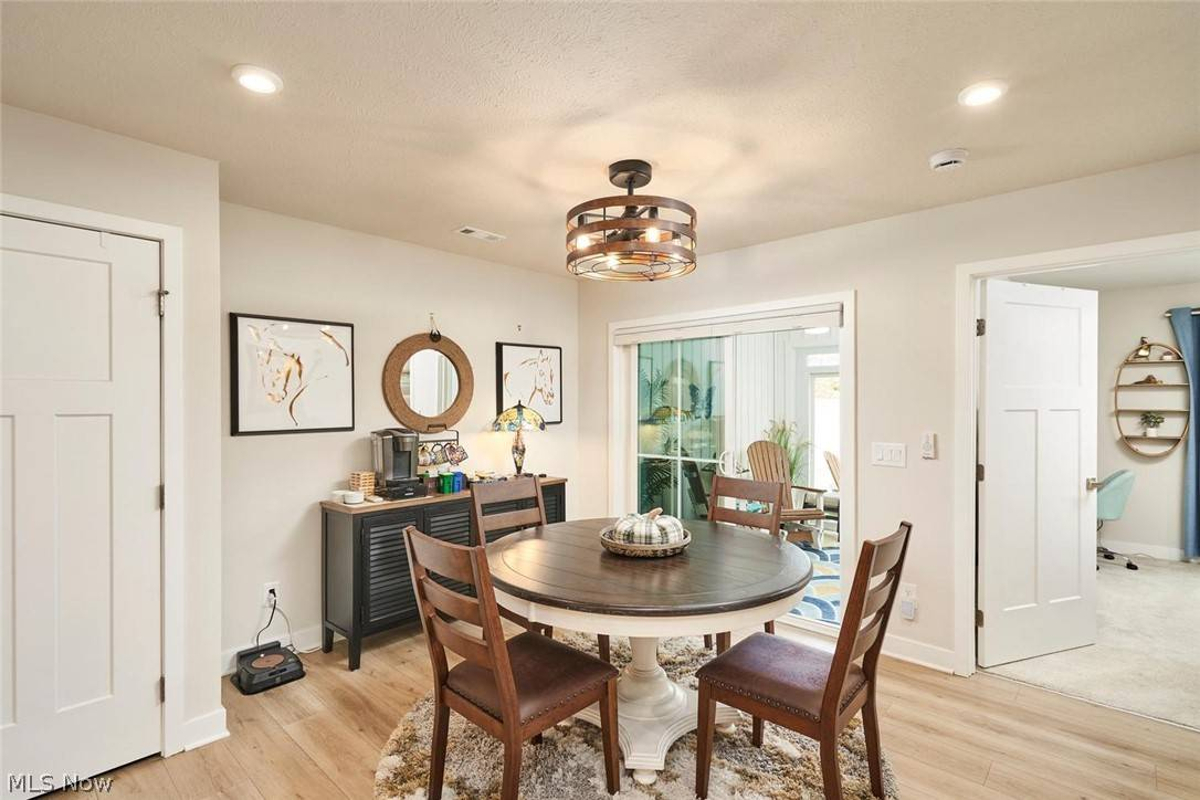 Featured Listing Image 10