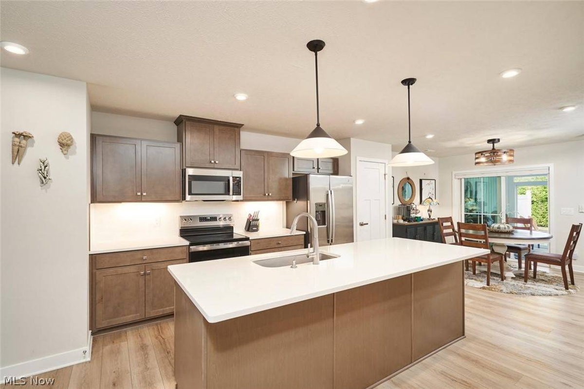 Featured Listing Image 8