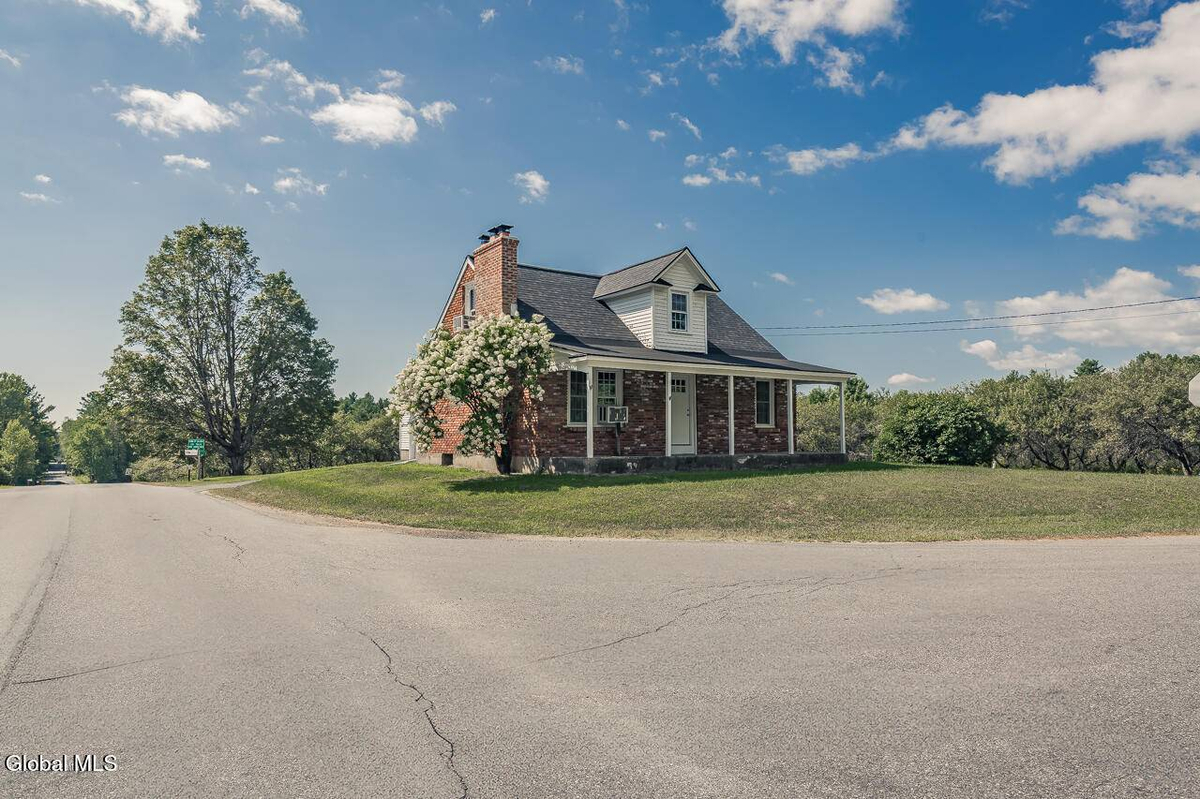 Featured Listing Image 34