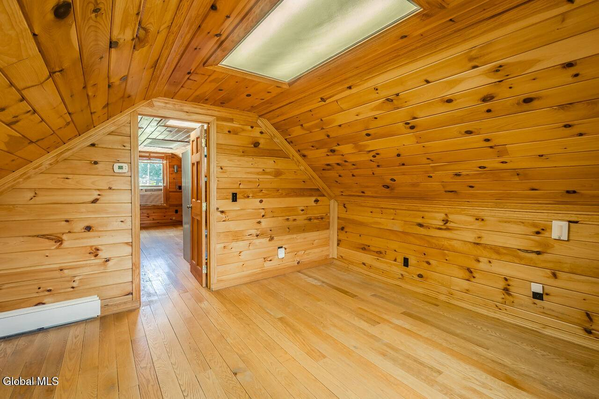 Featured Listing Image 21