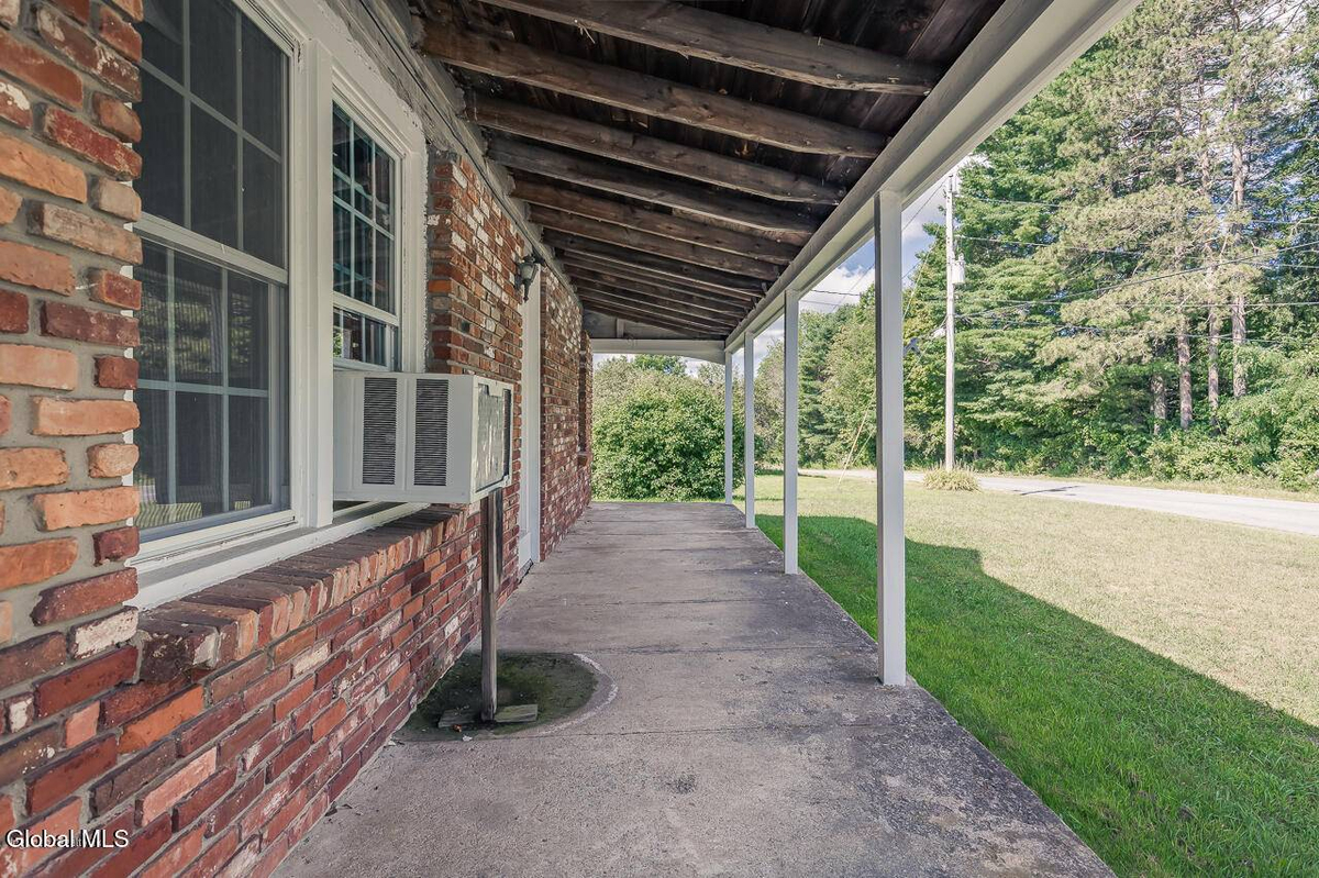 Featured Listing Image 23