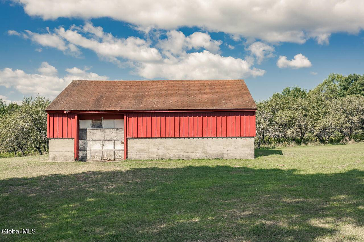 Featured Listing Image 28