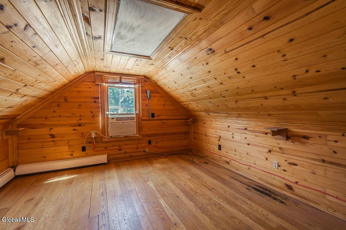 Featured Listing Image 18
