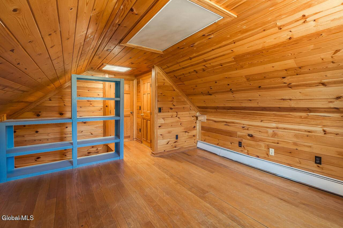 Featured Listing Image 19