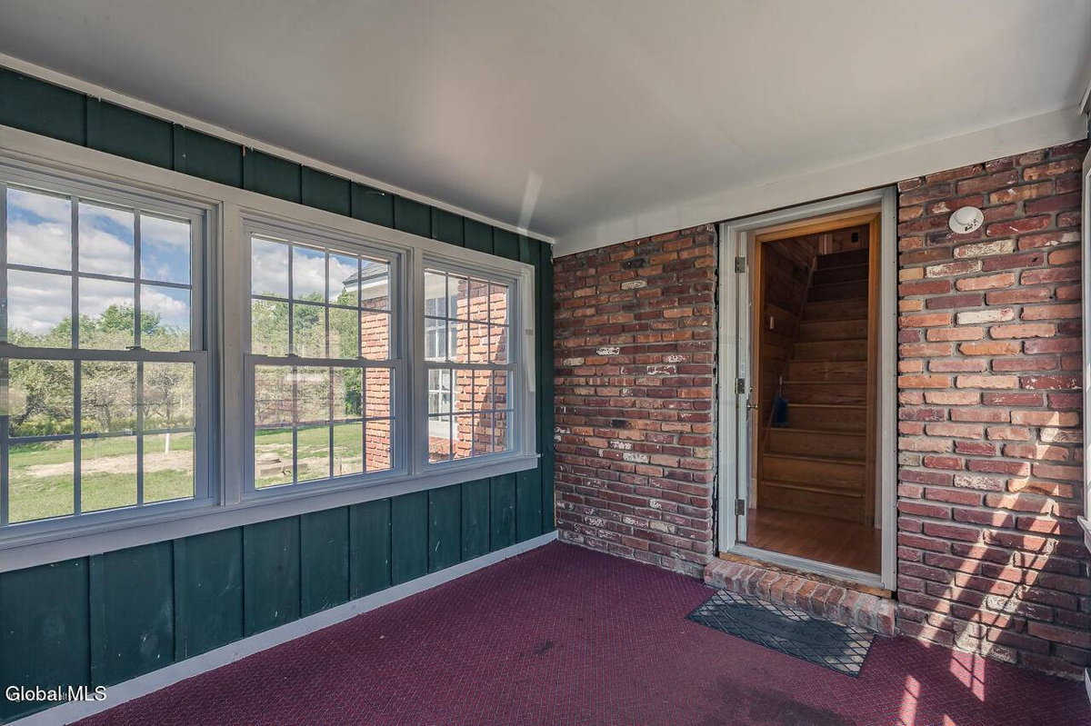 Featured Listing Image 5