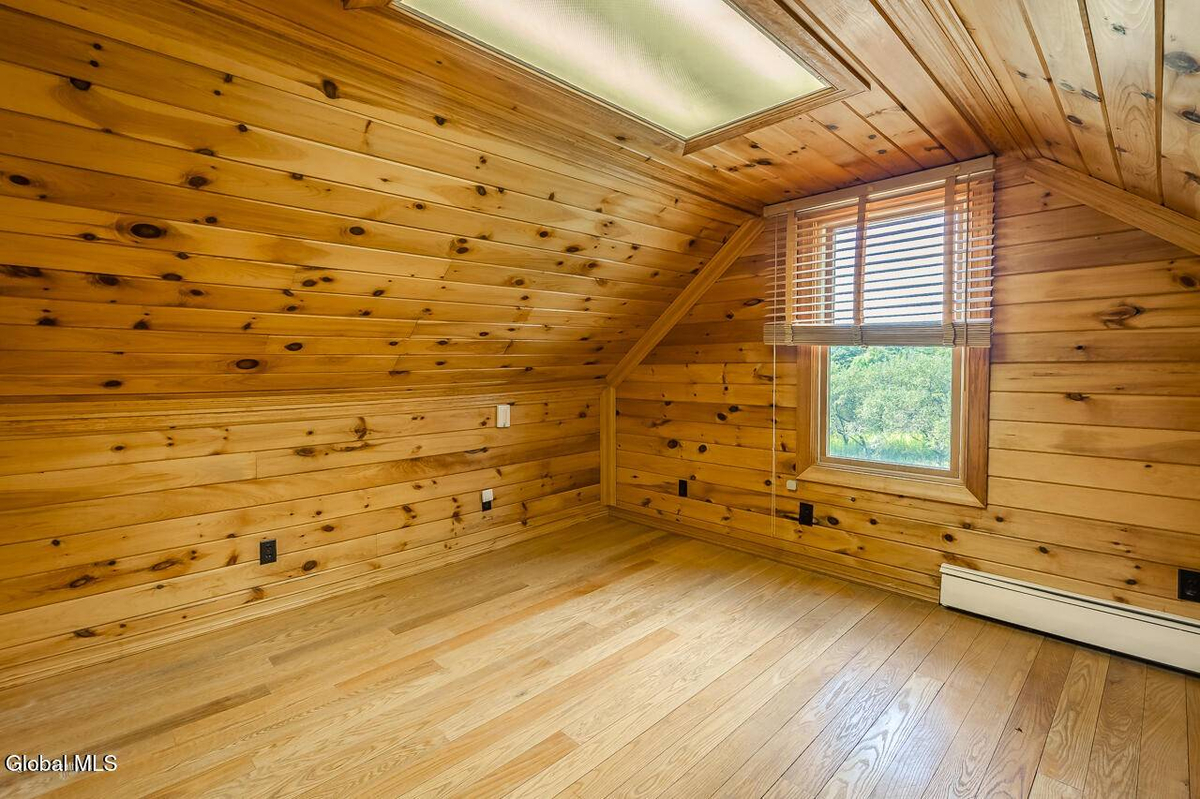 Featured Listing Image 20