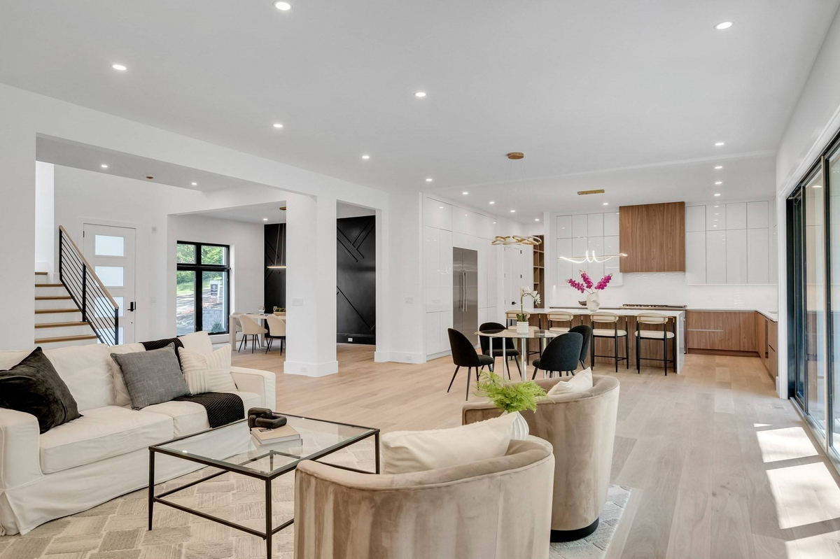 Featured Listing Image 7