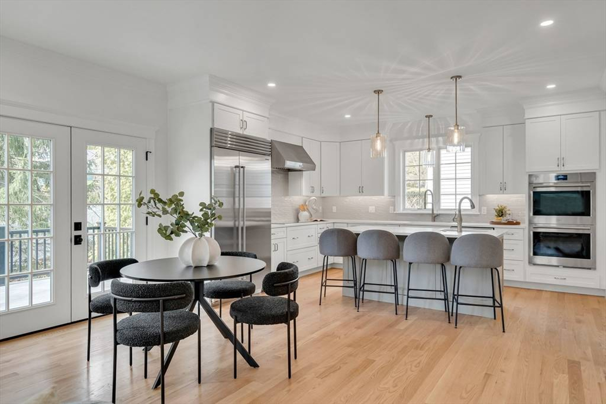 Featured Listing Image 13