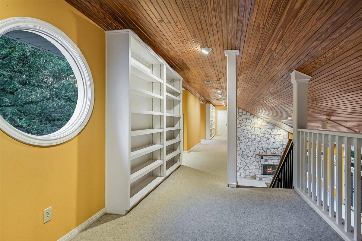 Featured Listing Image 13