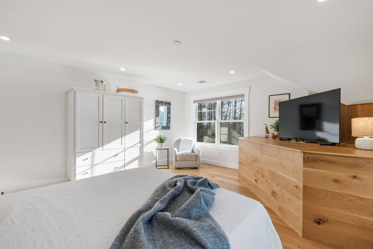 Featured Listing Image 47