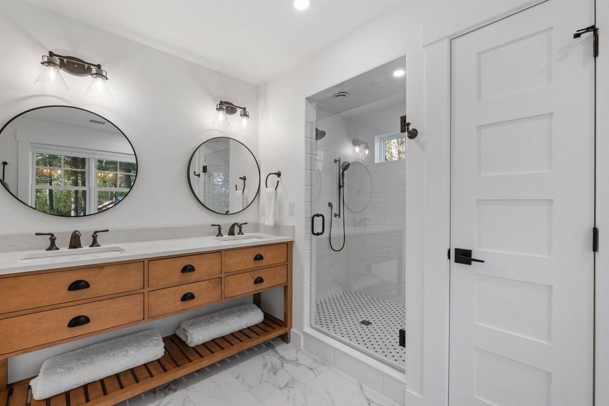 Featured Listing Image 40