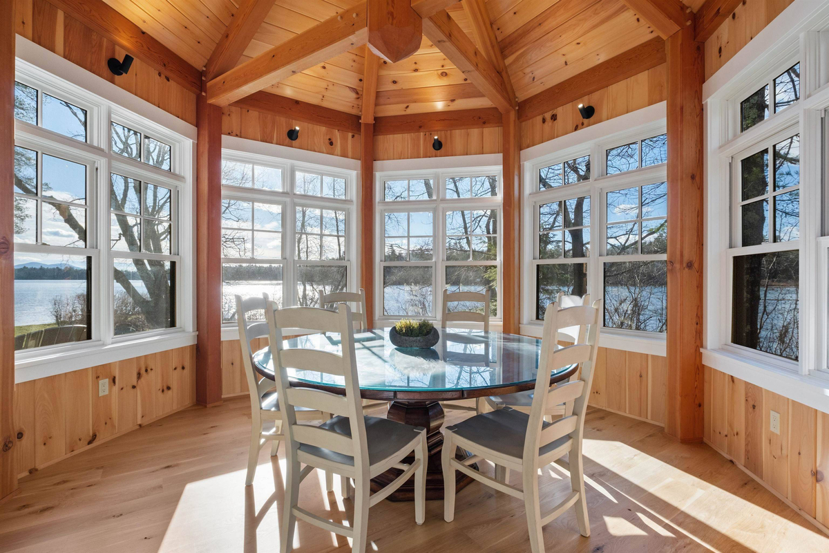 Featured Listing Image 27