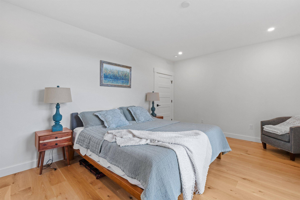 Featured Listing Image 29
