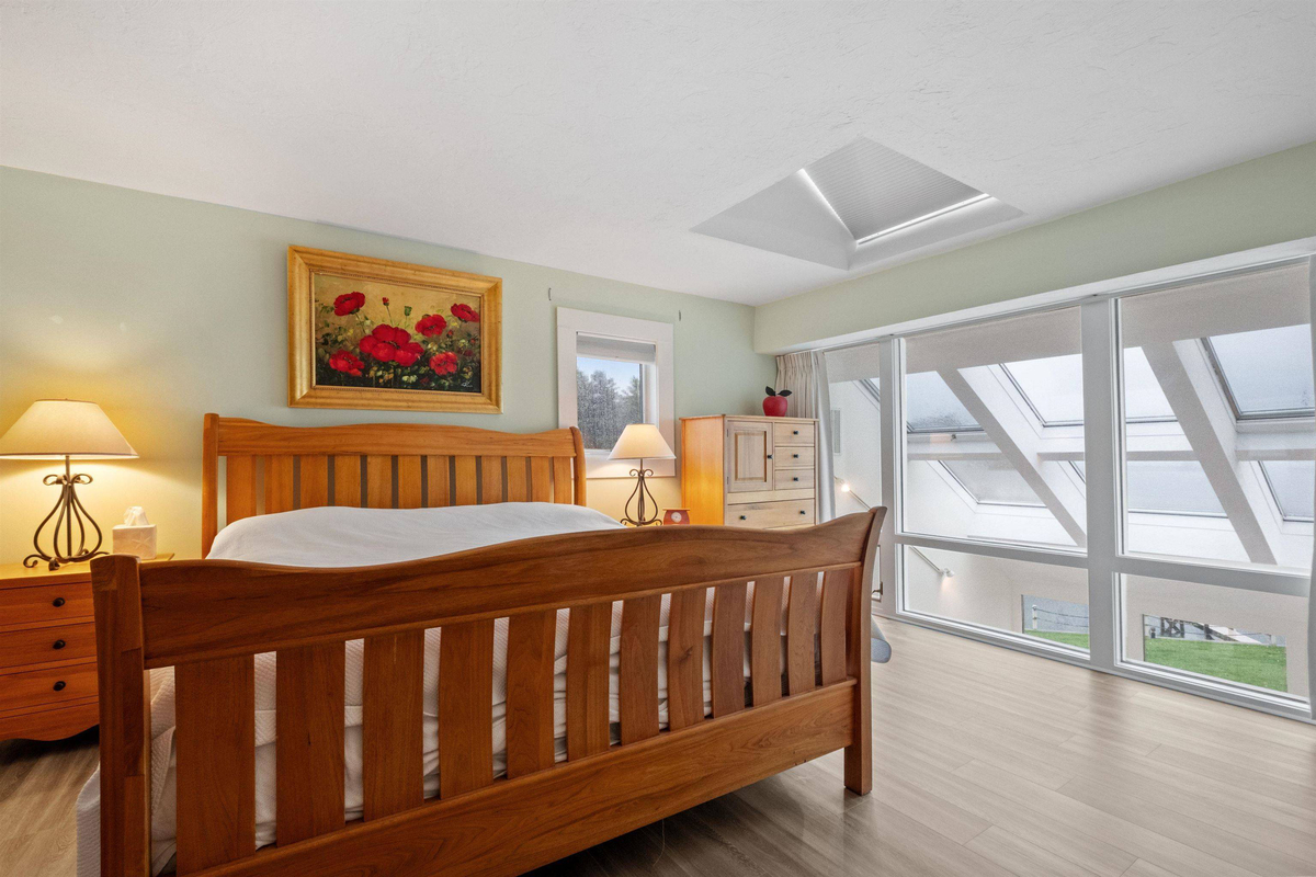 Featured Listing Image 30