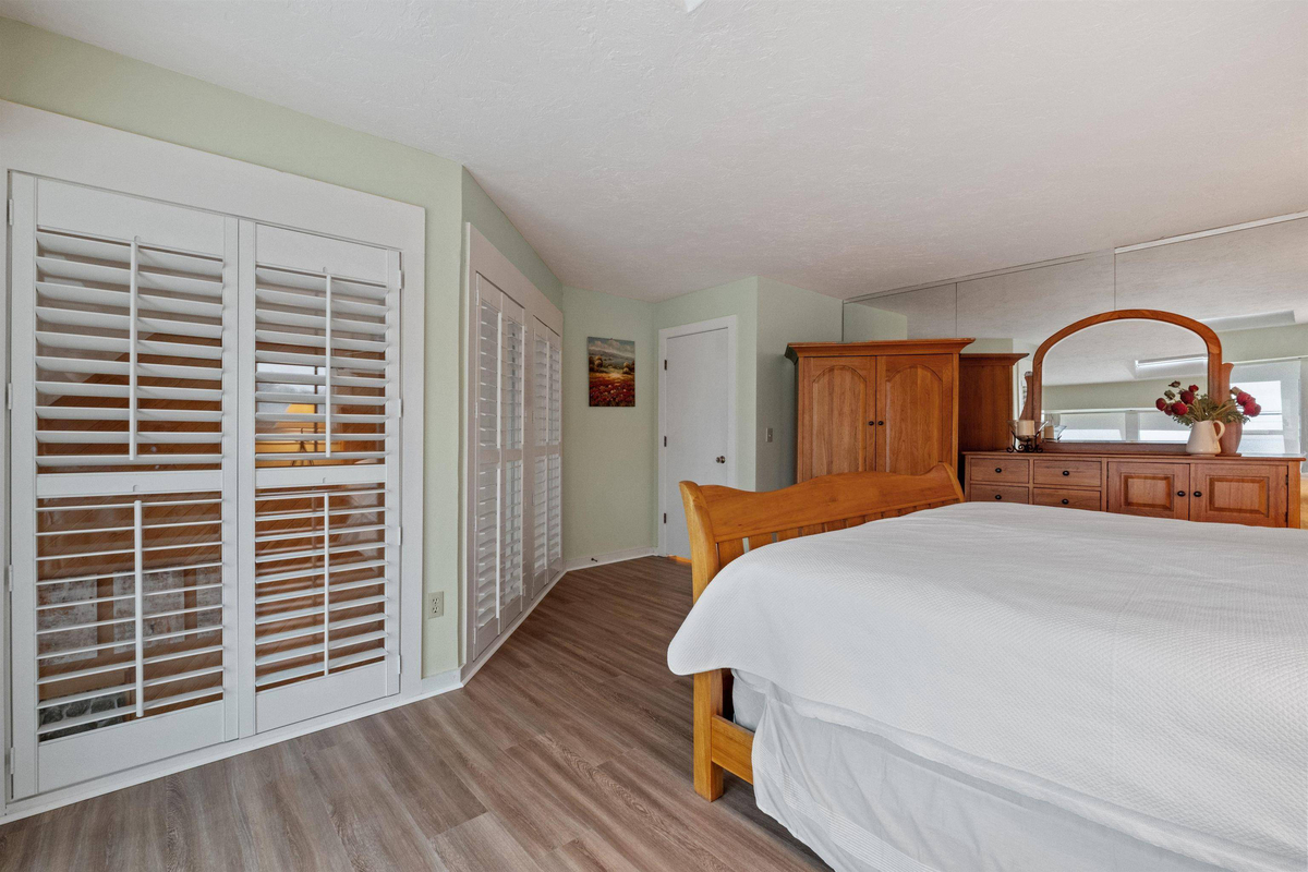 Featured Listing Image 32