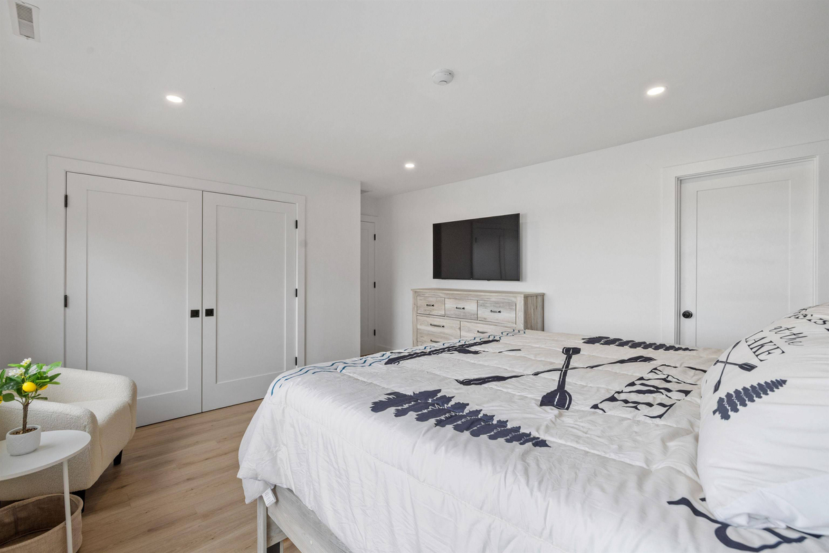 Featured Listing Image 20