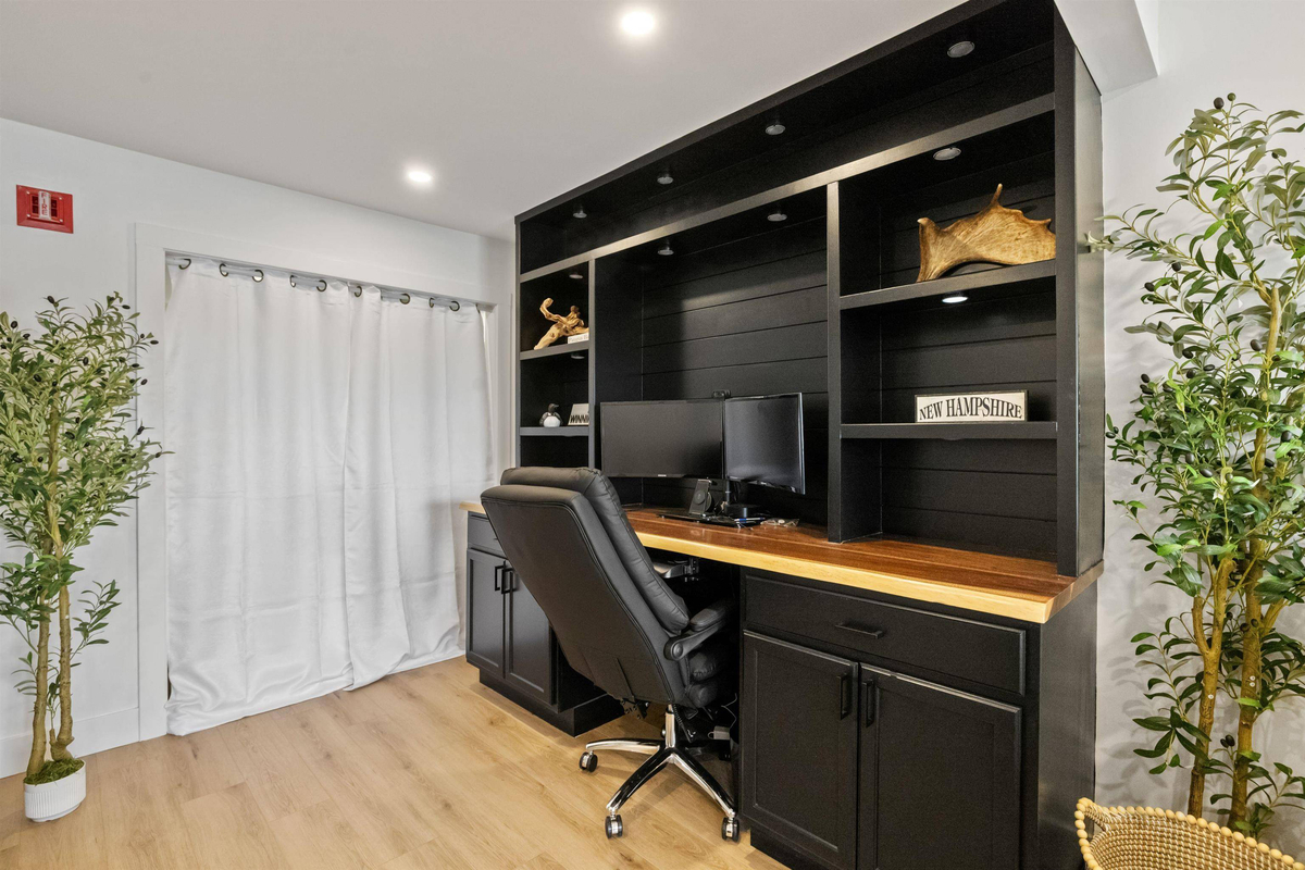 Featured Listing Image 11