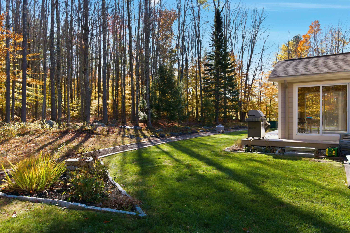 Featured Listing Image 17