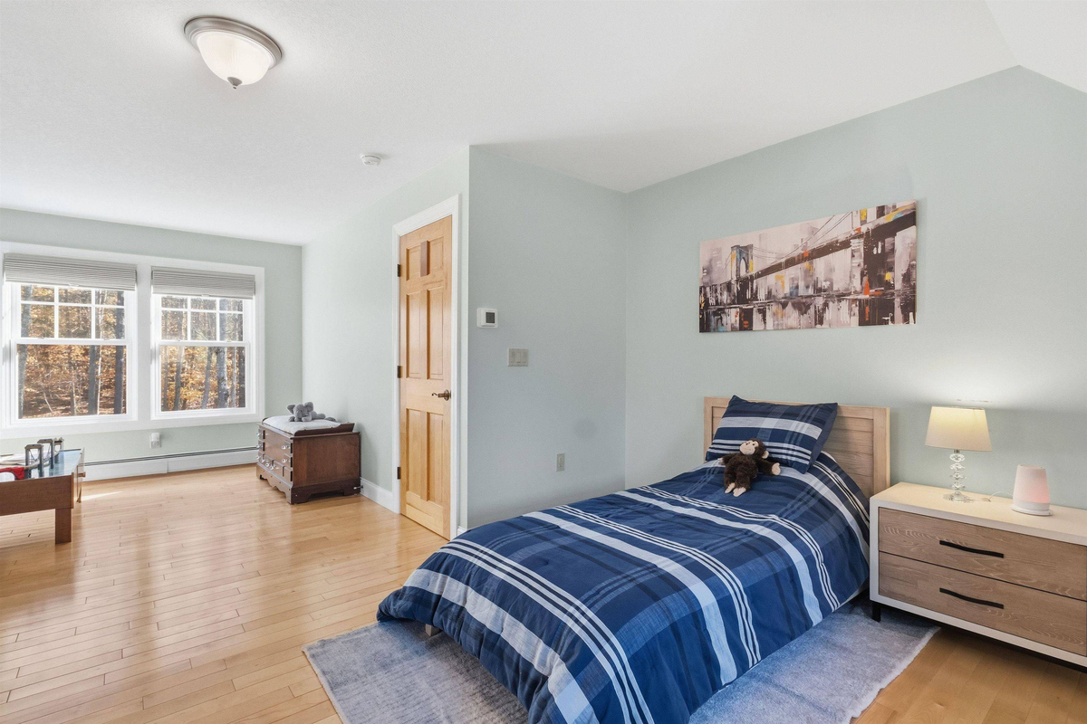 Featured Listing Image 40