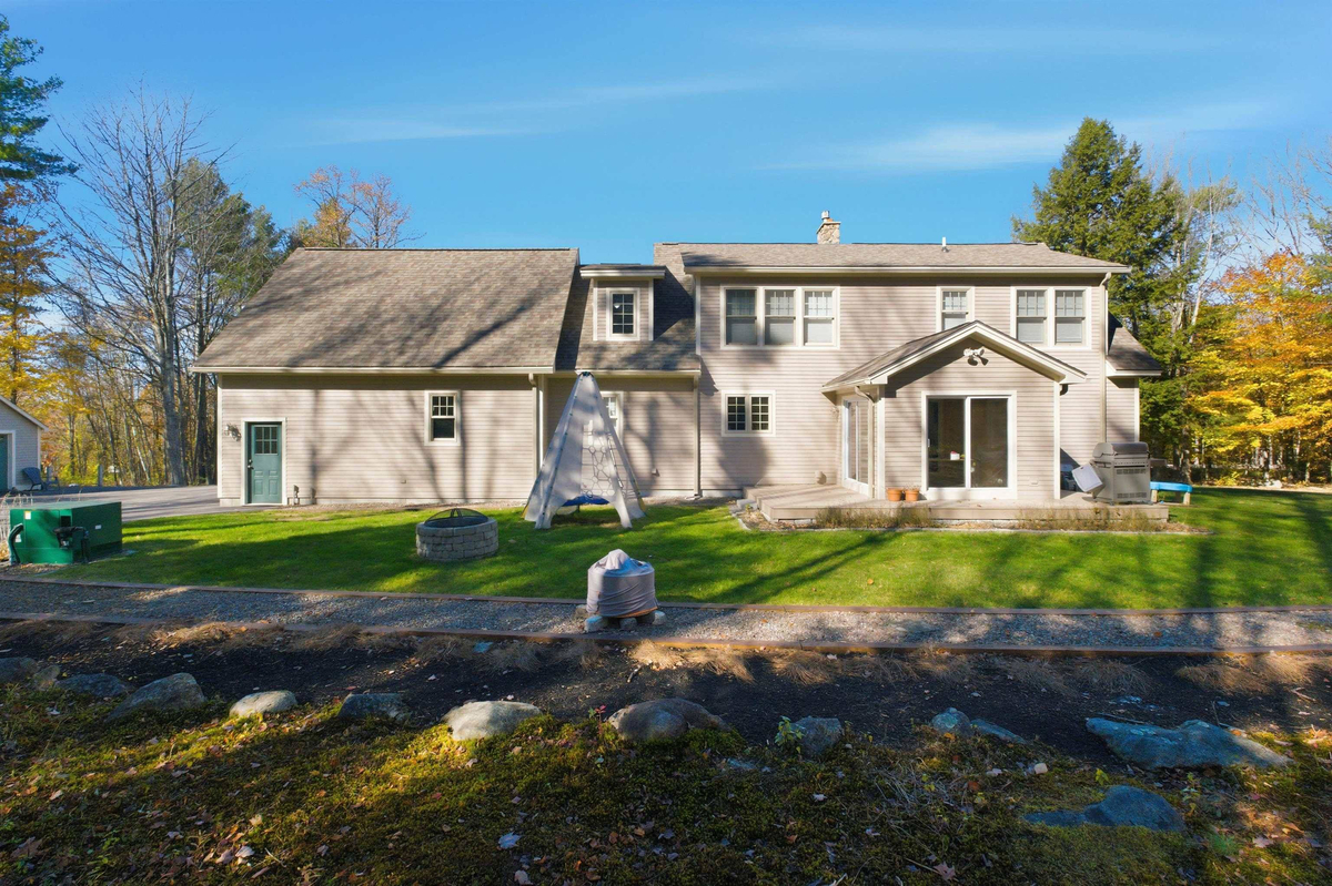 Featured Listing Image 16