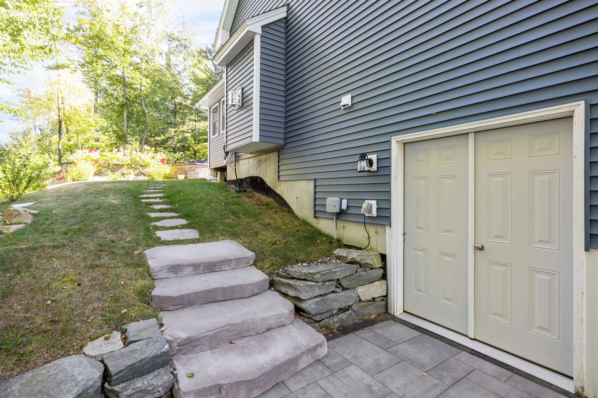 Featured Listing Image 44