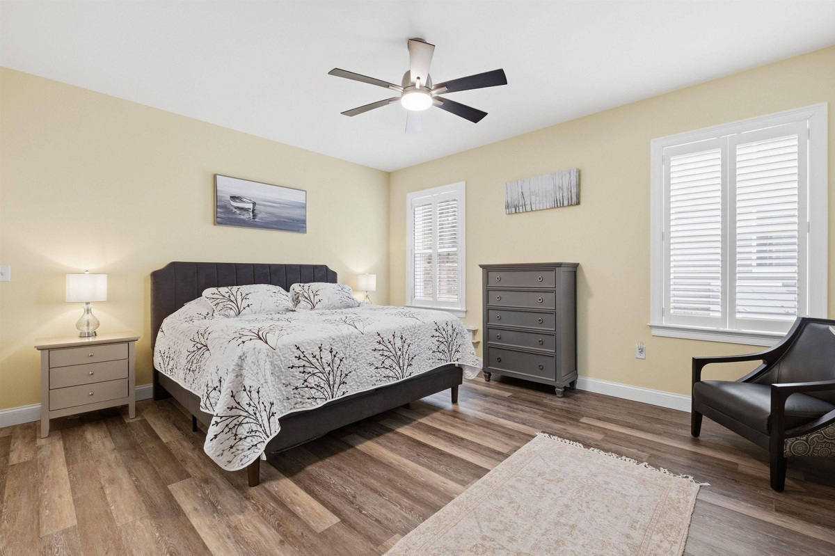 Featured Listing Image 16
