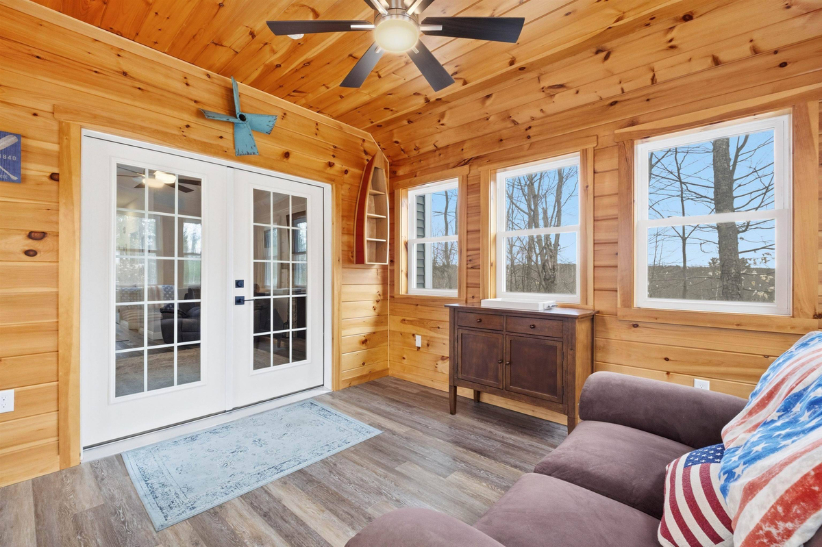 Featured Listing Image 25