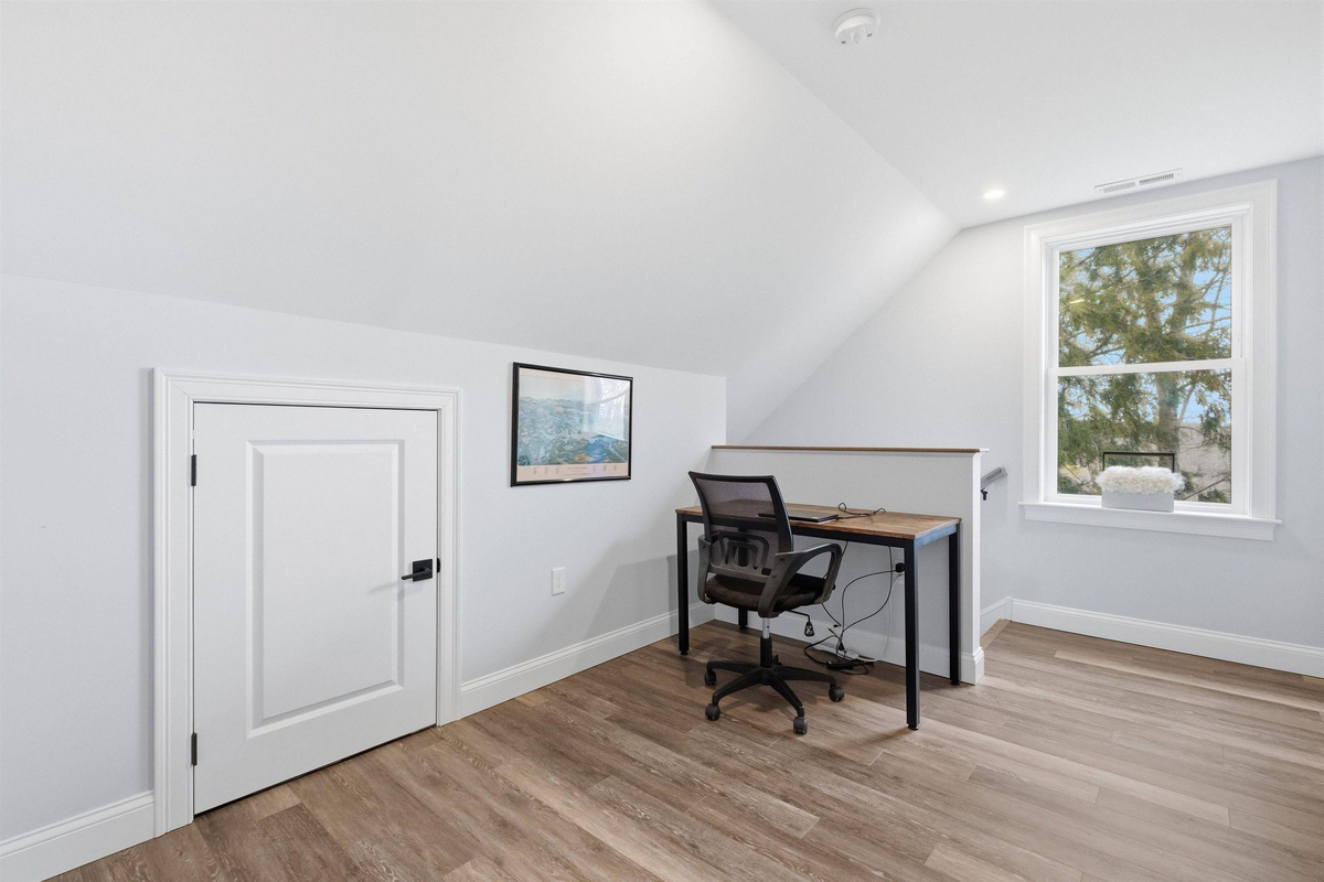 Featured Listing Image 35