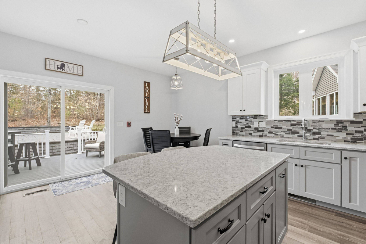 Featured Listing Image 10