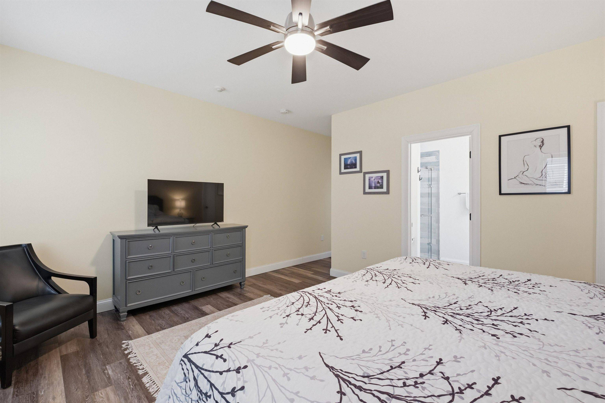 Featured Listing Image 19