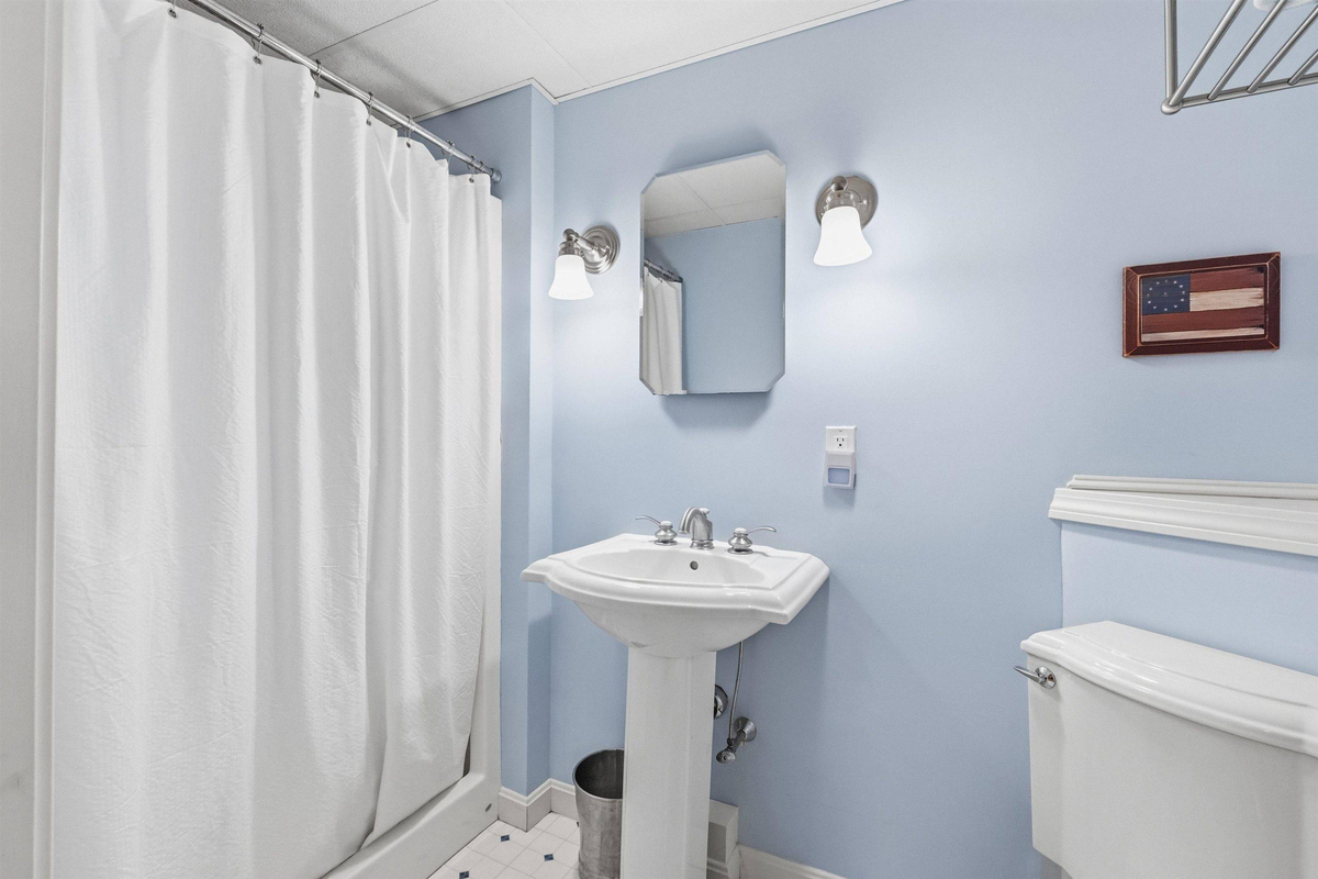 Featured Listing Image 32