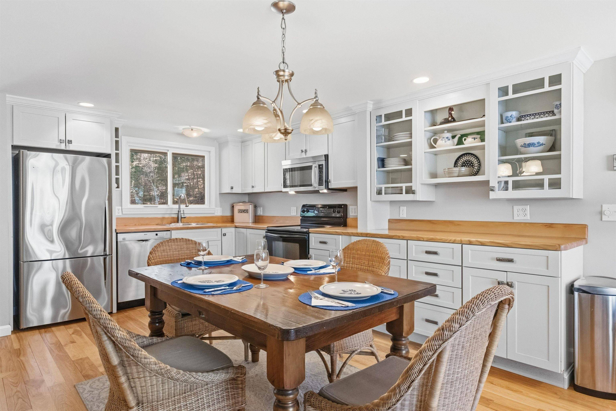 Featured Listing Image 8