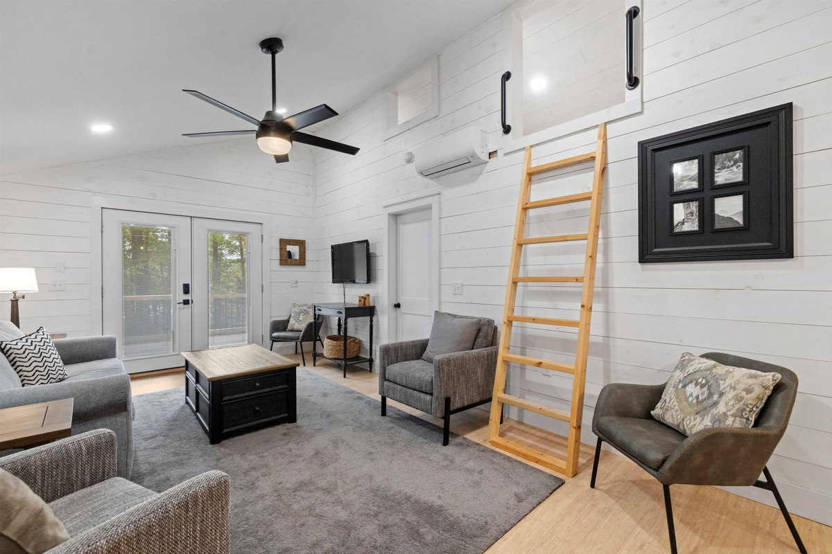 Featured Listing Image 6