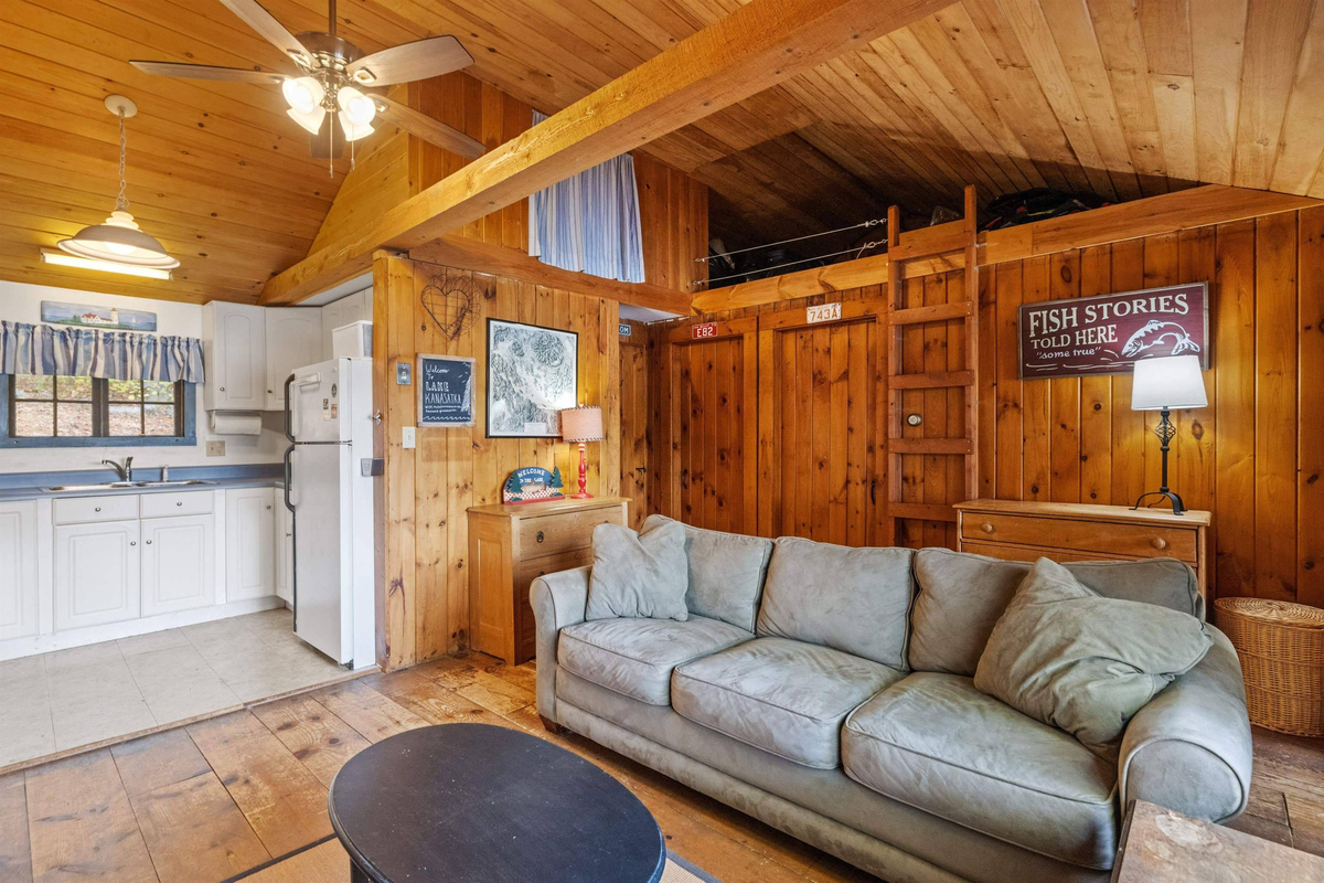 Featured Listing Image 42