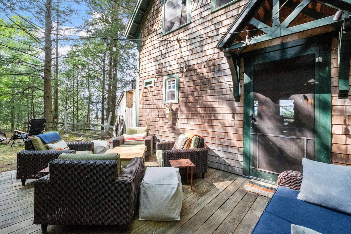 Featured Listing Image 11