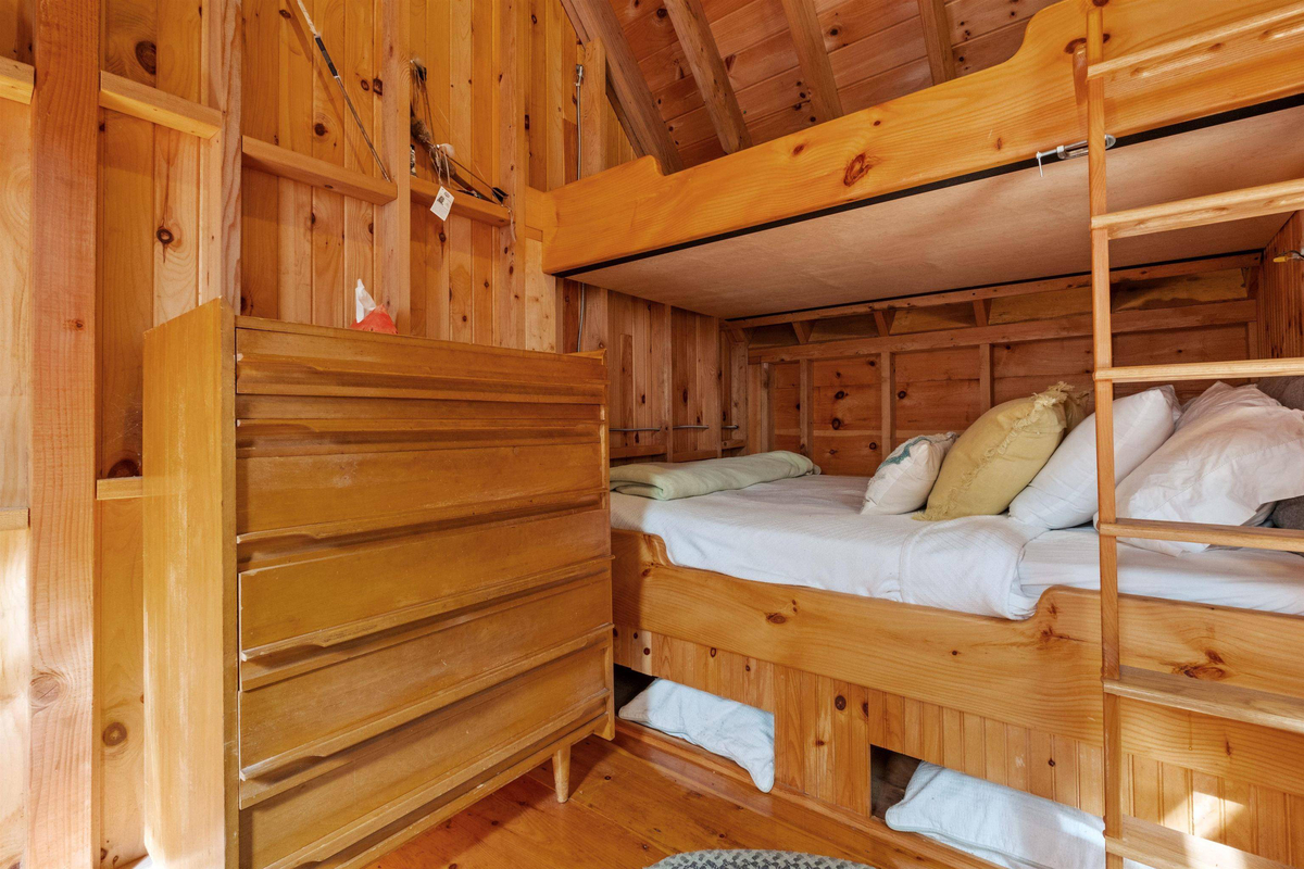 Featured Listing Image 34