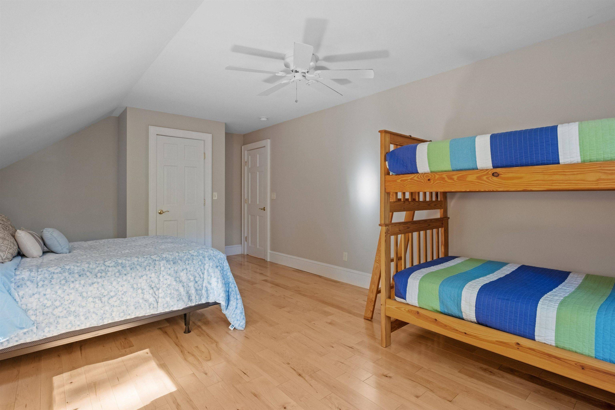 Featured Listing Image 36