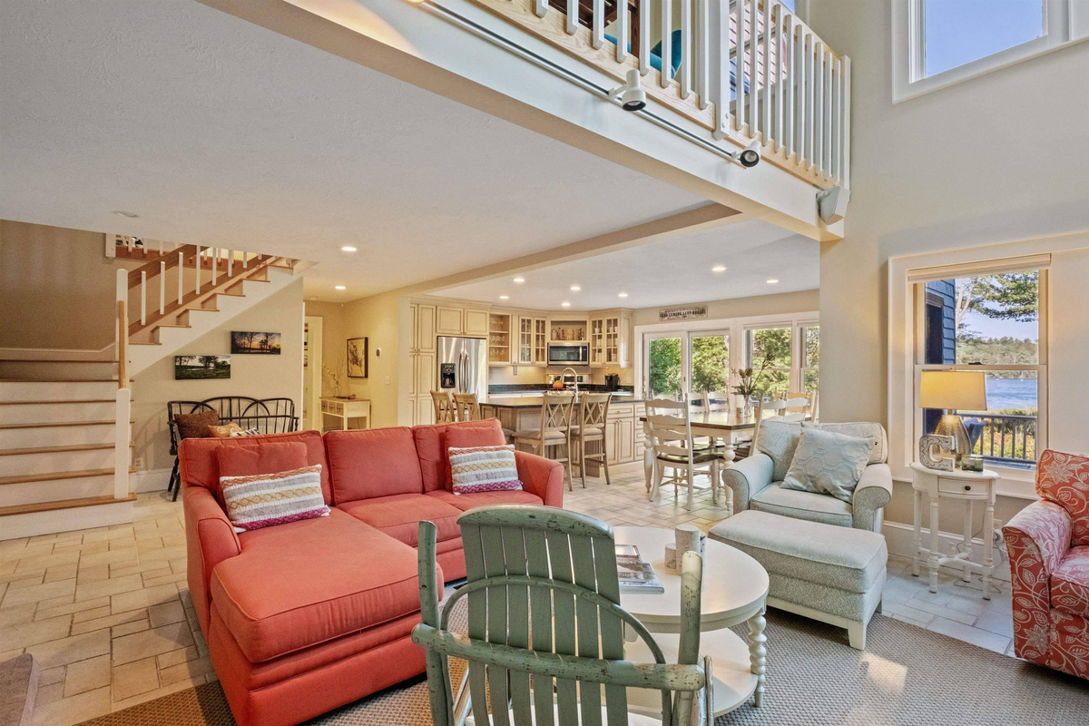 Featured Listing Image 11
