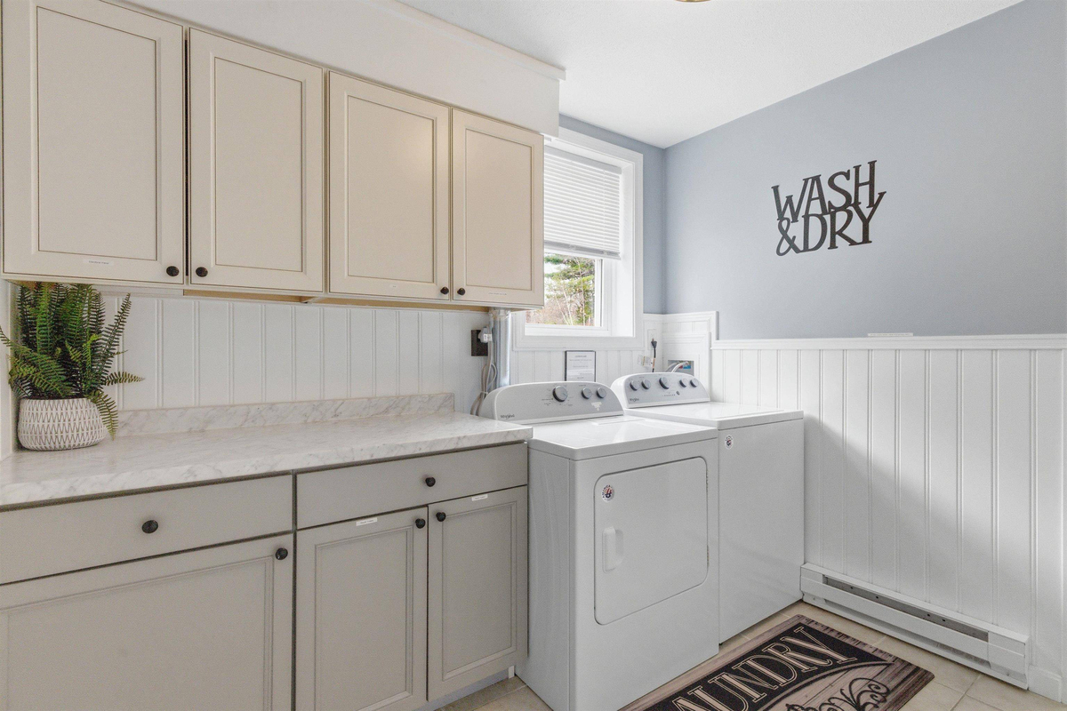 Featured Listing Image 44