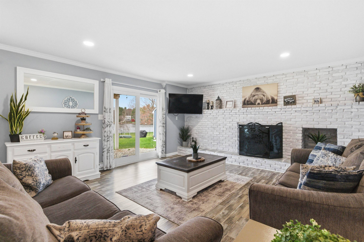 Featured Listing Image 12